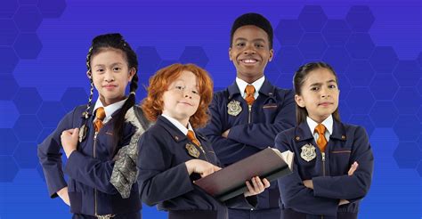 Odd Squad: Season 4 (2022) .